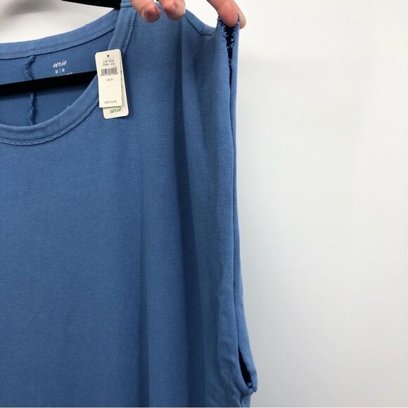 🆕 Aerie Slouchy Cut Off Sleeve Top Light Blue Medium NWT - Picture 2 of 8